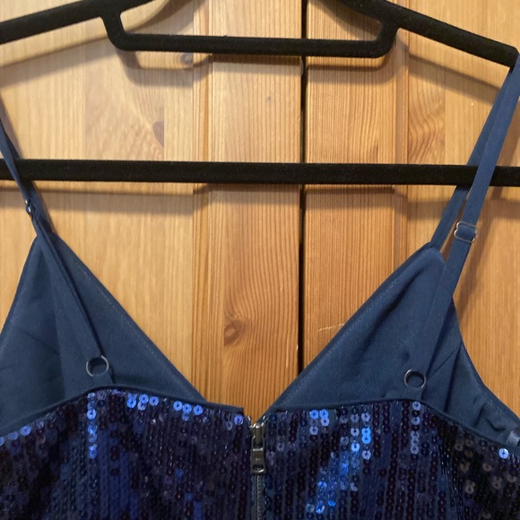 BCBG brand new sequin dress - Picture 7 of 10